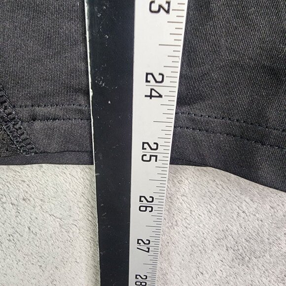 Womens Black Danskin Now Semi-Fitted Shirt Top Short Sleeve Activewear Size L - Picture 7 of 8